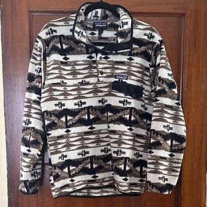 Patagonia Synchilla Men's Patterned Fleece Jacket - Black and Brown